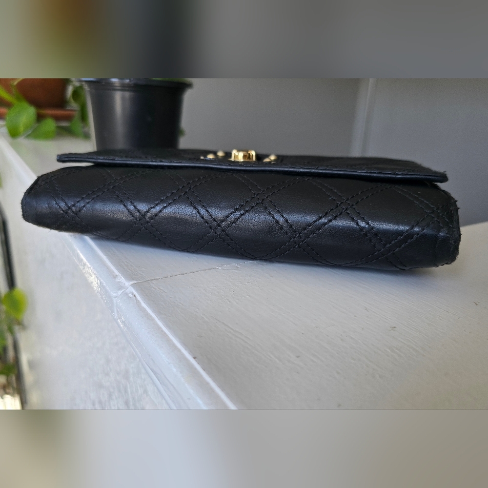 MARC JACOBS Black Leather Crossbody/Clutch Wallet w Detachable Strap - Picture 13 of 15